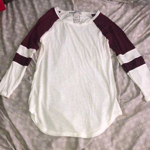 Soft Women’s Long-Sleeve Tee